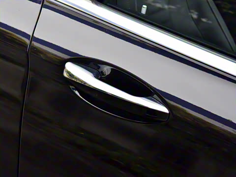 2021�� �Ŀ� E 300 L �˶�ʱ����