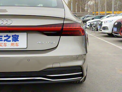 2021�� 40 TFSI ������