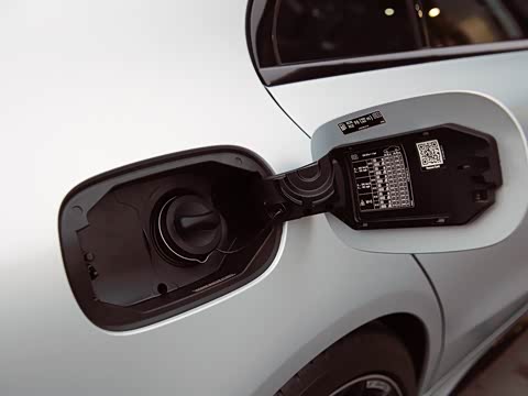 2017�� AMG C 63 S