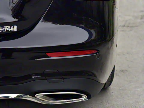 2021�� �Ŀ� E 300 L �˶�ʱ����