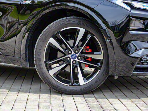 2022�� EcoBoost 245 ST-Line