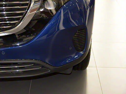 2021�� EQC 350 4MATIC