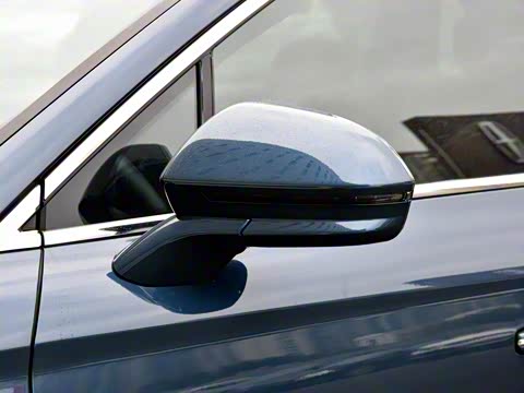 2015�� 2.7T ������ҫ��