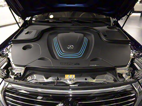 2021�� EQC 350 4MATIC