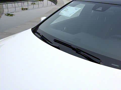 2015�� �Ŀ� E 260 L �˶�ʱ����