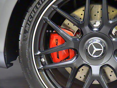 2021�� AMG E 63 S 4MATIC+