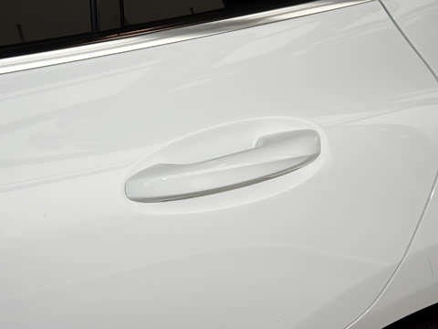 2021�� EQC 350 4MATIC