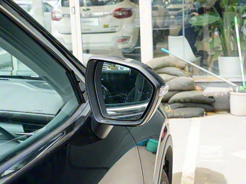 2021�� EcoBoost 225 ������ 6��