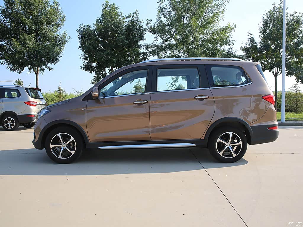 伽途ix7 2016款 1.5l智尊型 100106914图片_福田_汽车图库_汽车之家