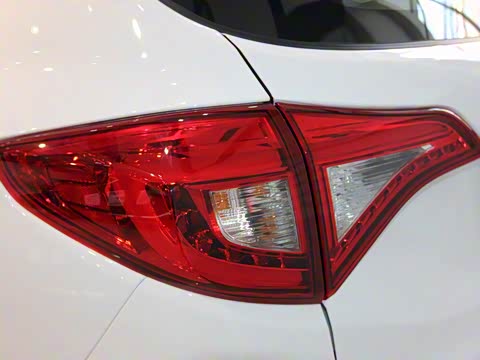 2017�� ���������� 1.5TI �ֶ�������