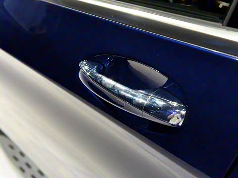 2016�� GLC 260 4MATIC ������