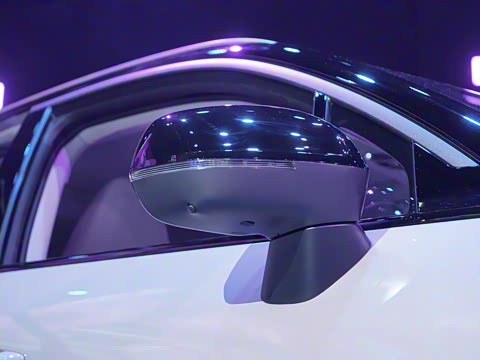 2021�� 1.5T Shero��ɫ�ر��