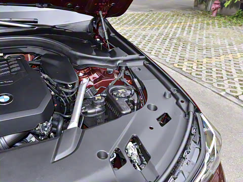 2021�� �Ŀ� 630i M�˶������мҰ�