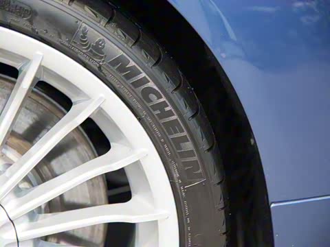 2016�� B4 BITURBO Coupe