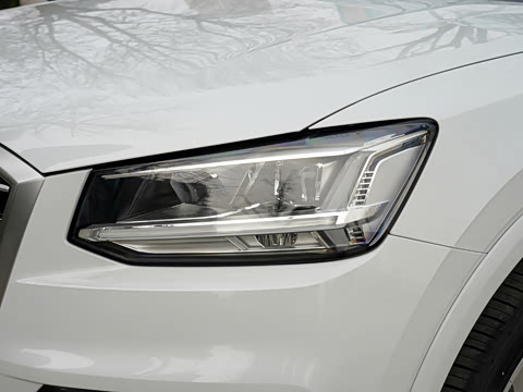 2021�� 35 TFSI ����������