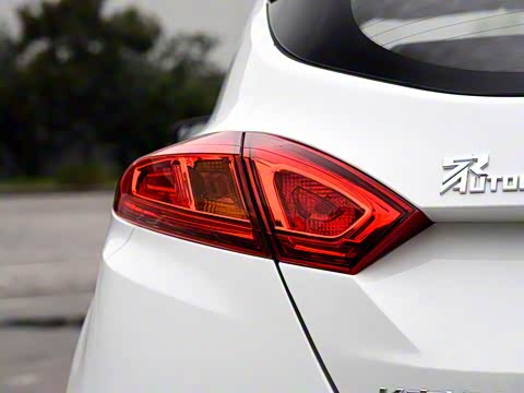 2016�� 1.6L �ֶ�����֮�Ҷ��ư� ��V