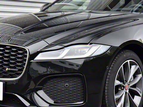 2021�� XFL 2.0T P250 ������Ӣ�˶���