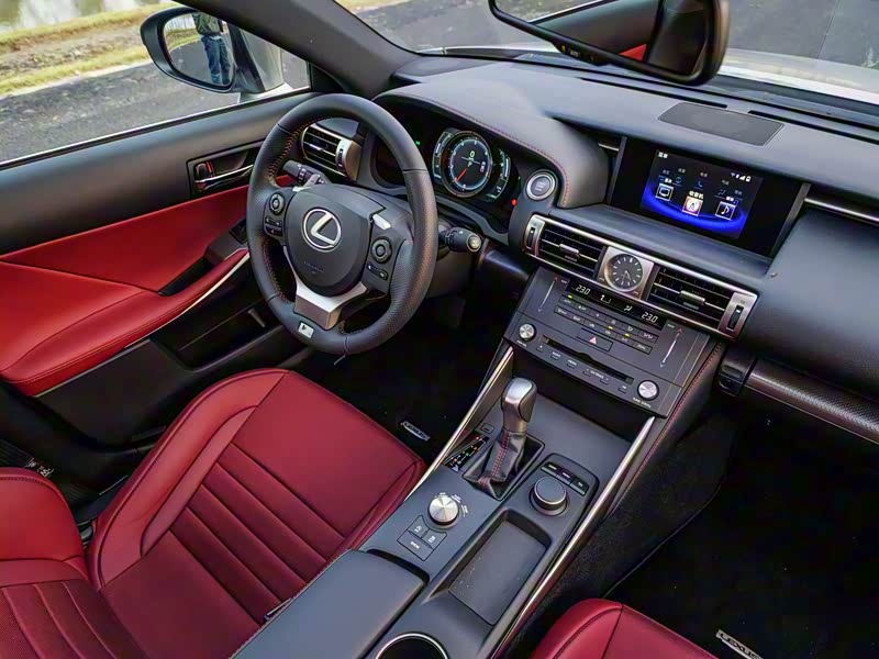 雷克萨斯 雷克萨斯is 2015款 200t f sport