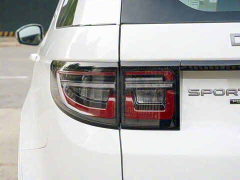 2022�� 249PS R-Dynamic S ���ܰ� 5��