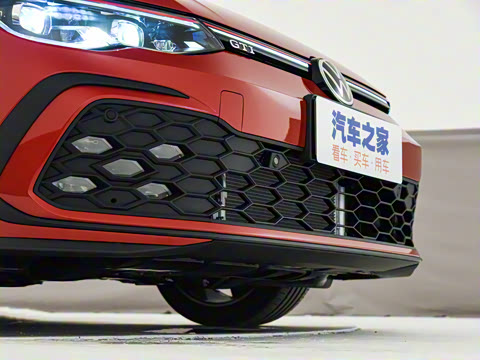 2021�� 380TSI DSG GTI