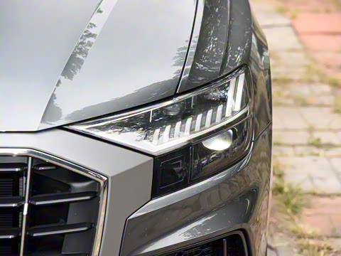 2022�� 55 TFSI ����������