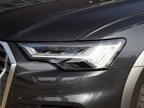 2022�� allroad quattro ̽���� 55 TFSI ����ԽҰ��