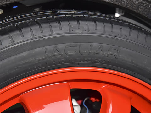 2021�� XFL 2.0T P250 ������Ӣ�˶���