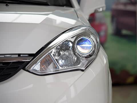 2015�� ���� 1.4L �ֶ�������