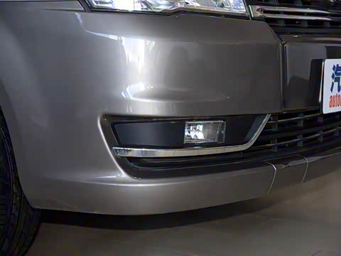 2016�� M5 2.0L 7�����������