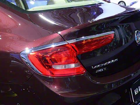 2018�� 28T Avenir��ά��