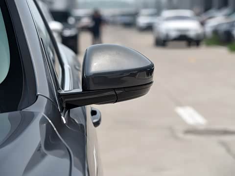 2018�� 2.0T ����R-Sport�˶���