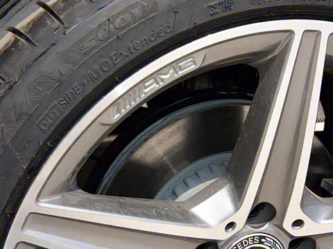 2017�� �Ŀ� C 200 4MATIC ���нγ�