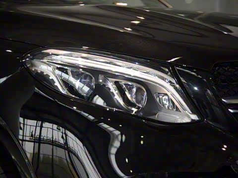 2015�� AMG GLE 63 4MATIC