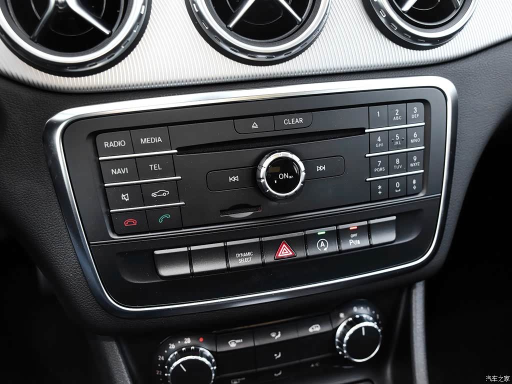 北京奔驰 奔驰gla 2016款 gla 200 动感型