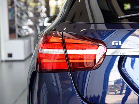 2017�� GLA 200 ������