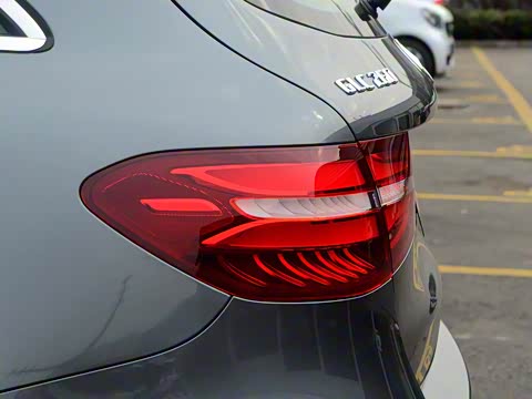 2016�� GLC 260 4MATIC ������