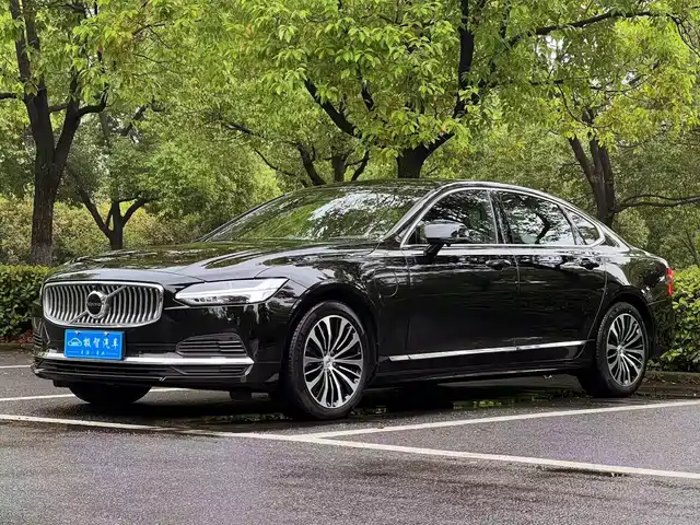 Volvo S90 Hybrid 2024 Hybrid 4 WD