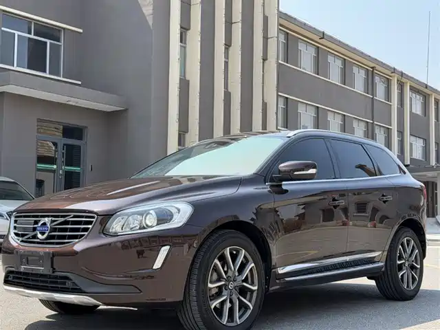 Volvo XC60 2017 T 5 AWD