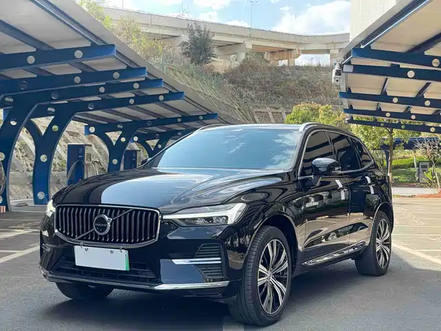 Volvo XC60 Hybrid 2023 T 8 PHEV 4 WD