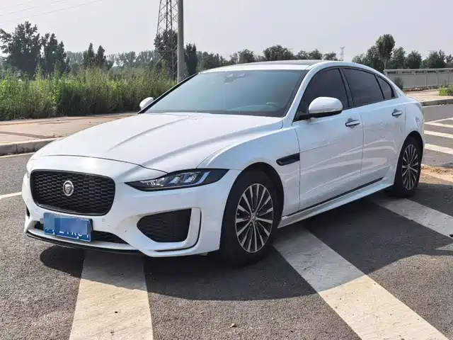 Jaguar XEL 2020 2.0 T 200 PS R-DYNAMIC