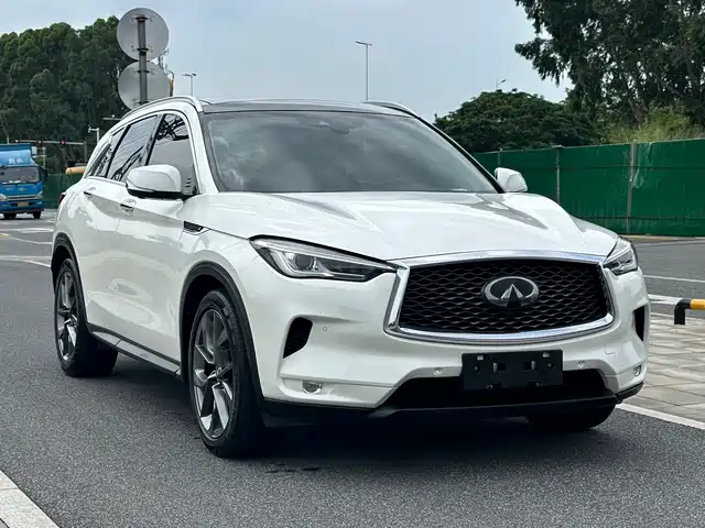 Infiniti QX 50 2018 2.0 T 4 WD