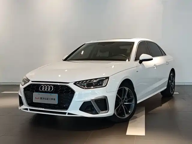 Audi A4L 2022 40 TFSI