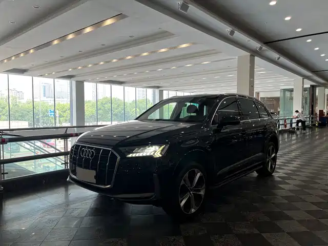 Audi Q 7 2021 55 TFSI quattro S line Sport