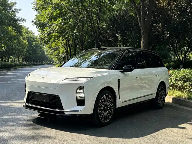 NIO ES 8 2026