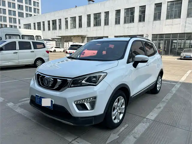 Changan CS15 2016 1.5 L MT