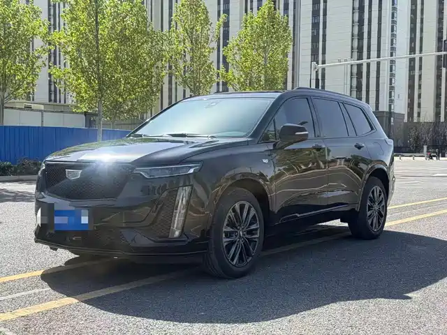 Cadillac XT 6 2025 2.0 T 4 WD