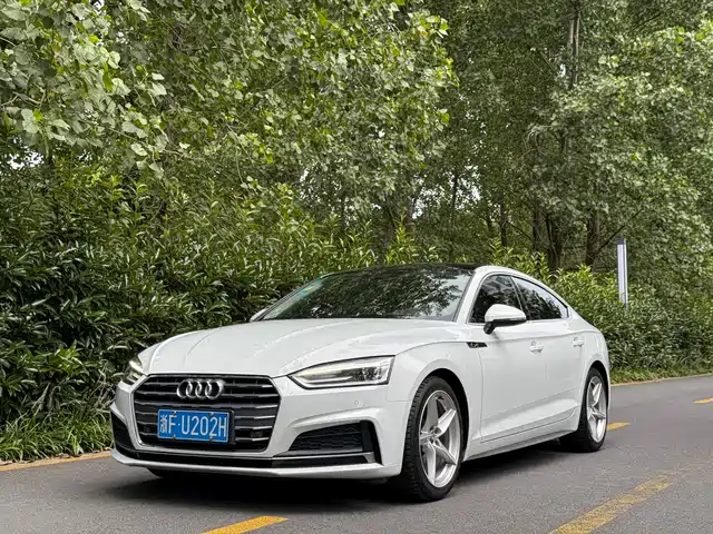 Audi A 5( ) 2017 Sportback 40 TFSI