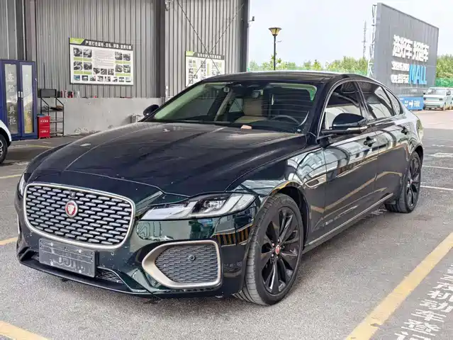 Jaguar XFL 2024 2.0 T P 250 2 WD