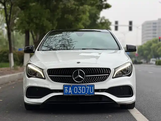 Mercedes-Benz CLA