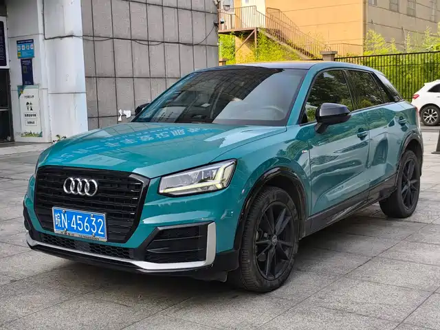 Audi Q 2 L 2018 35 TFSI VI